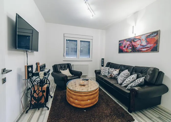 Sreckovic 1 Apartment *